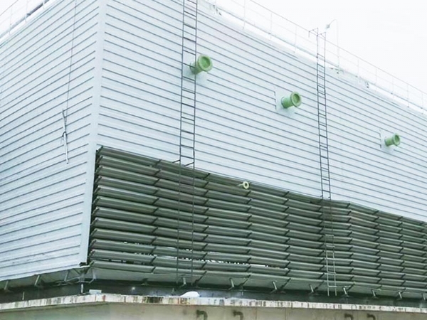 Spray cooling tower