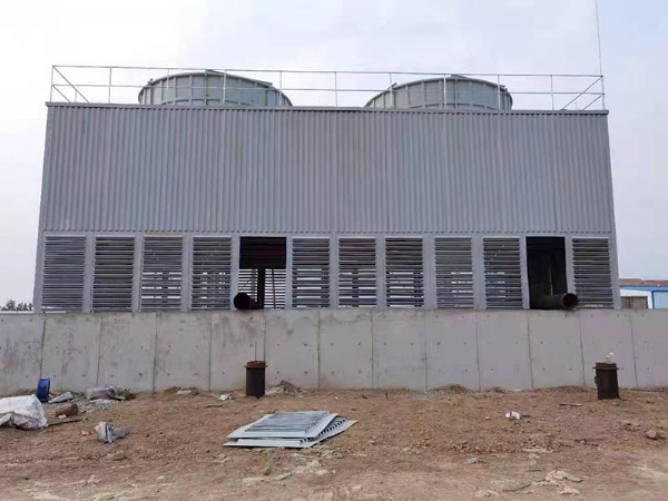 Spray cooling tower