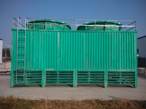 Square countercurrent cooling tower
